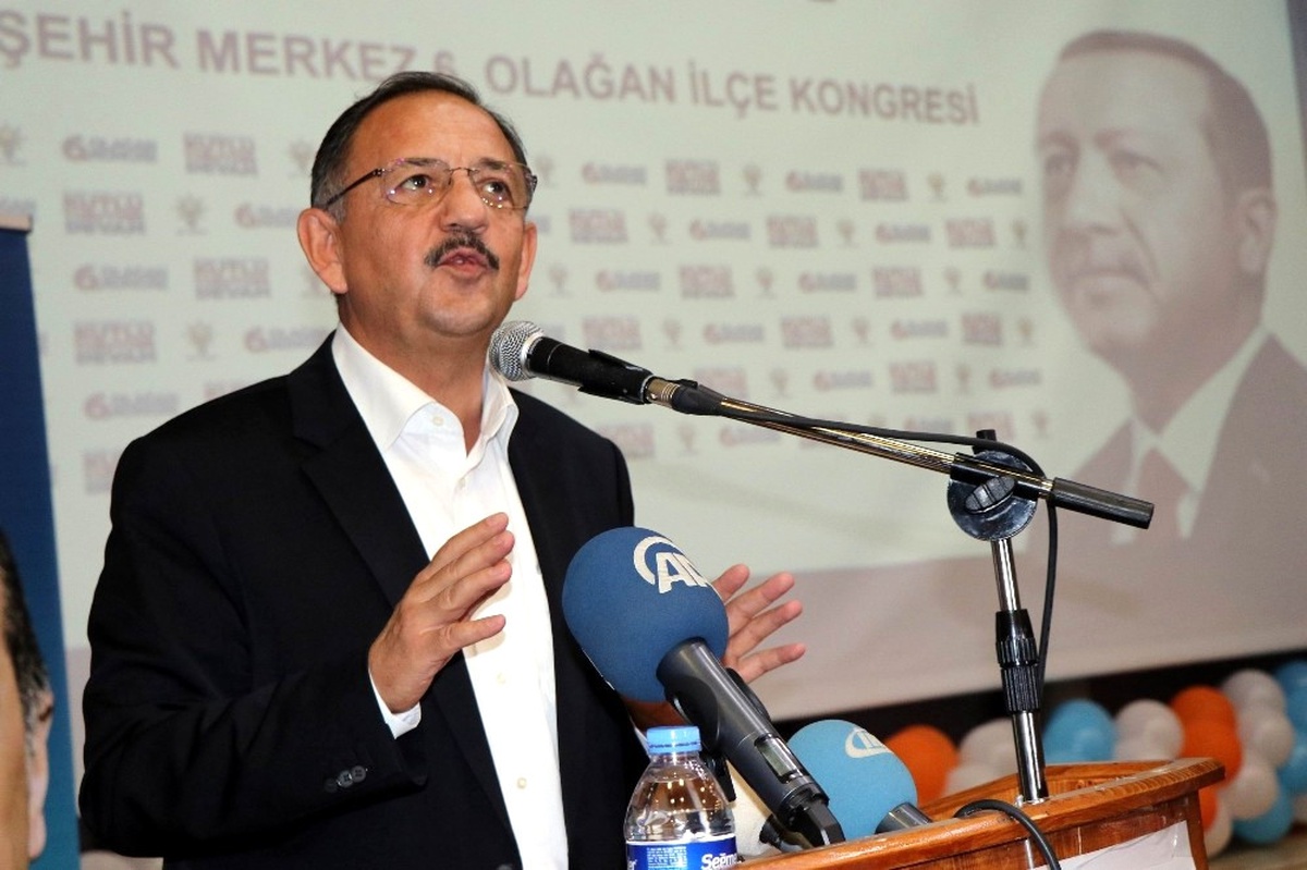 Bakan Özhaseki: "Avrupa Bu İkiyüzlülük Niye?"