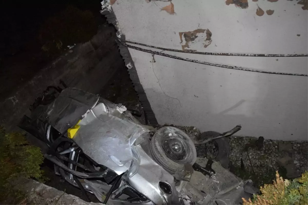 Bilecik\'te Polis Kovalamacası Ölümle Bitti