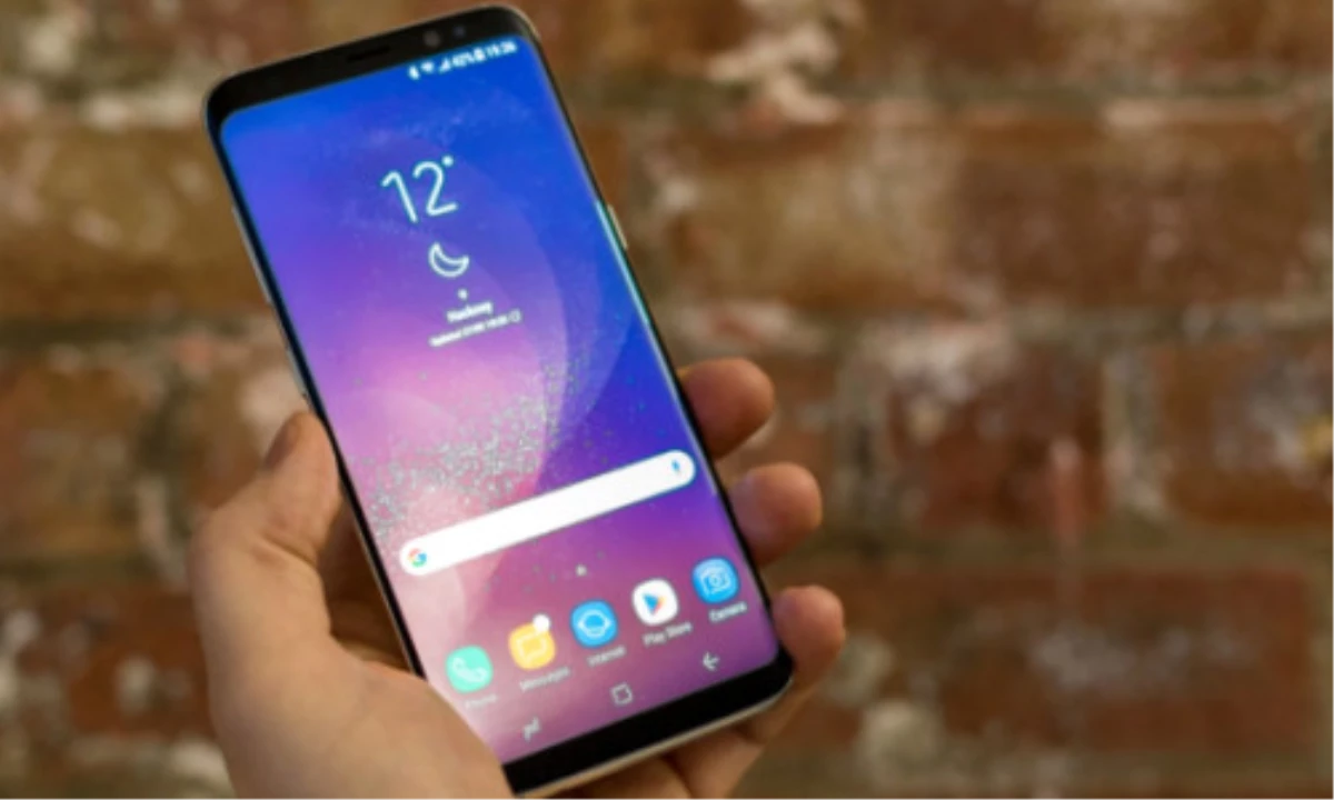 Galaxy A5 2018 Ortaya Çıktı!