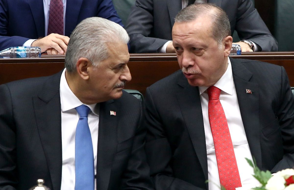 İstanbul\'da Sürpriz Görüşme