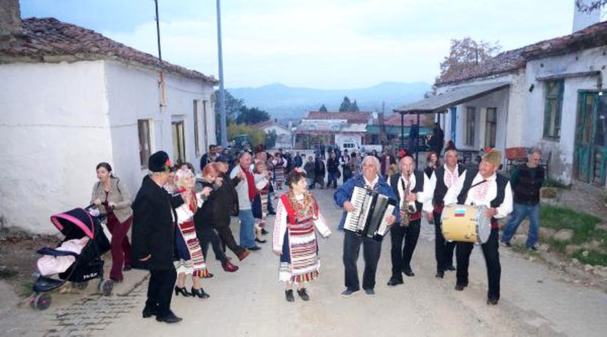 Komşu İki Ülke Edirne\'deki Festivalde Buluştu