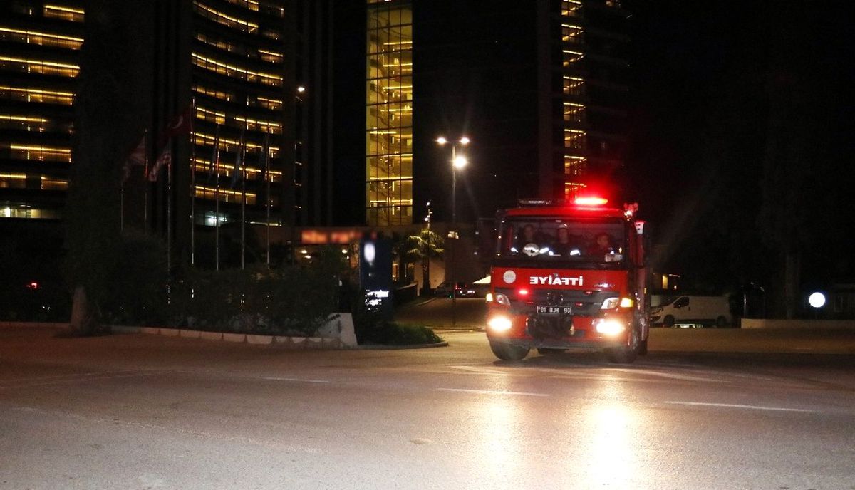 Oteldeki Yangın Korkuttu