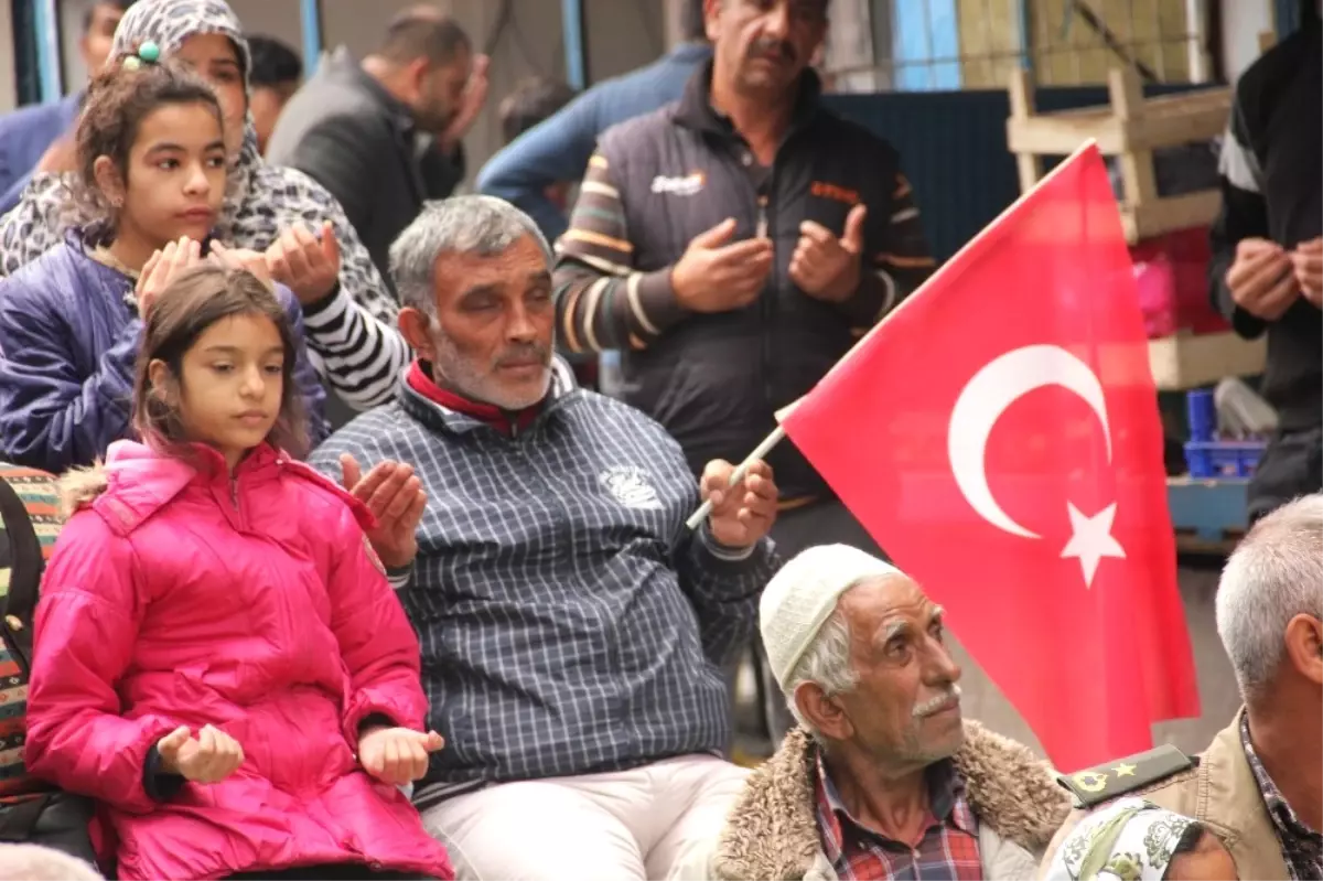 Romanlardan Atatürk ve Tüm Şehitler İçin Unutulmaz Anma