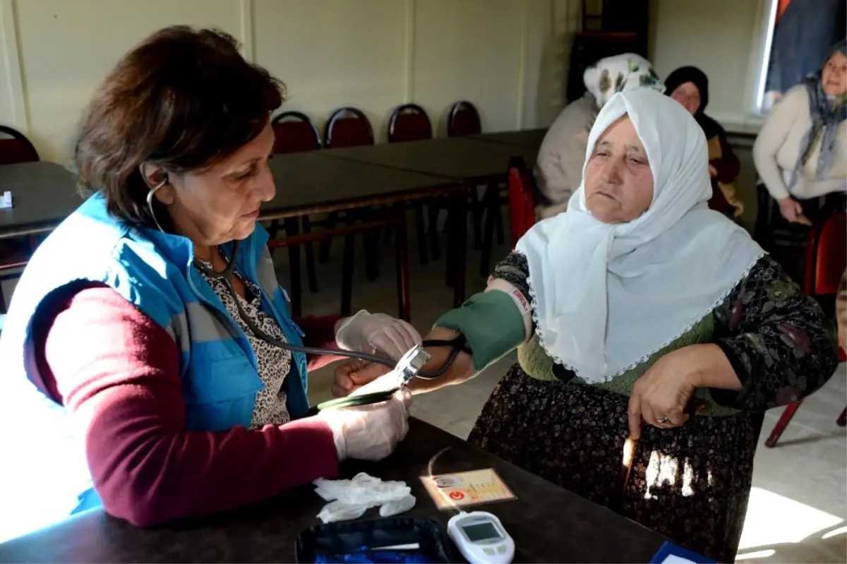 Tepebaşı\'nda Sağlık Taramaları Devam Ediyor