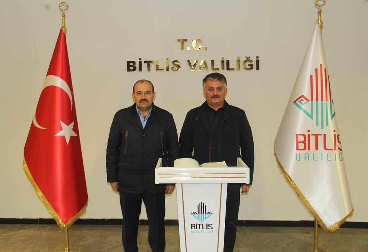 Vali Ustaoğlu, Balıkesir Valisini Ağırladı