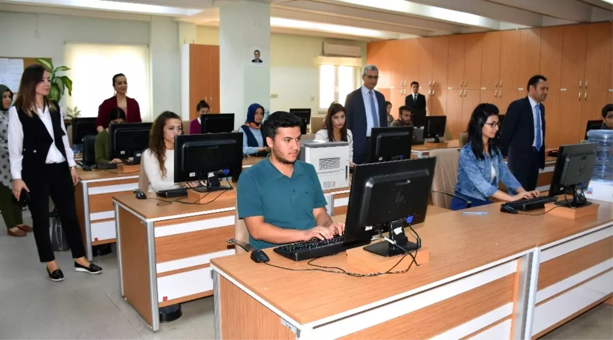 Adana Adliyesi Sınav Merkezi Oldu, 4 Bin 200 Kişi Uygulama Yaptı