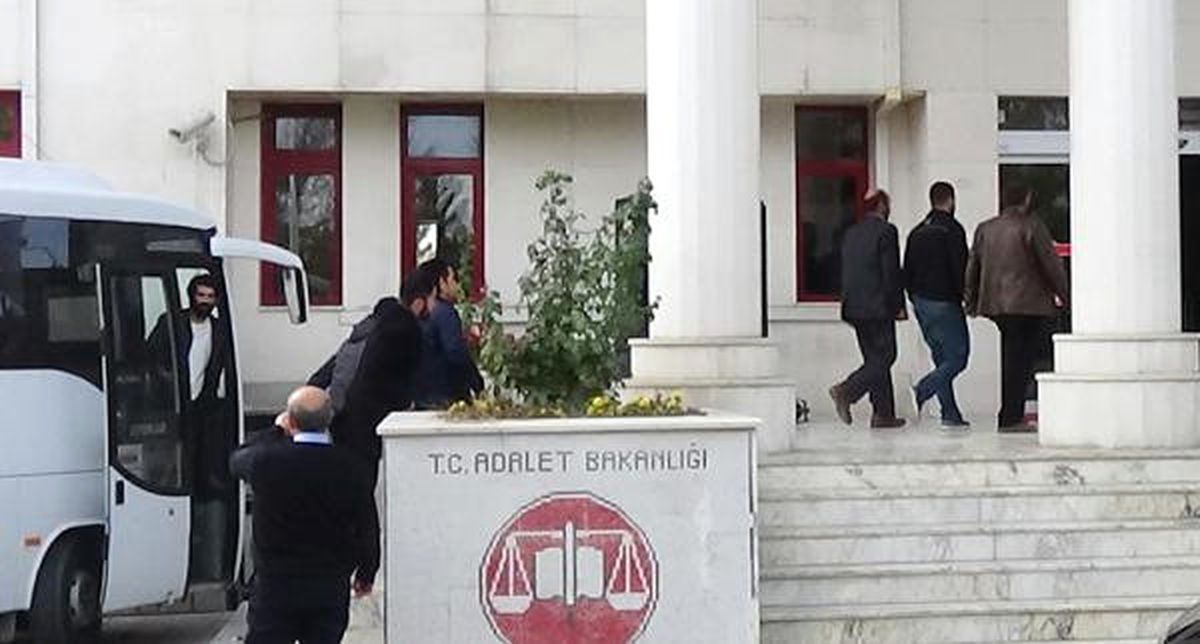 Afyonkarahisar\'da Fetö Operasyonu: 17 Gözaltı