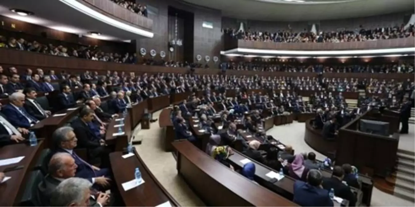 AK Parti Grubu\'nda Yarın Seçim Yapılacak