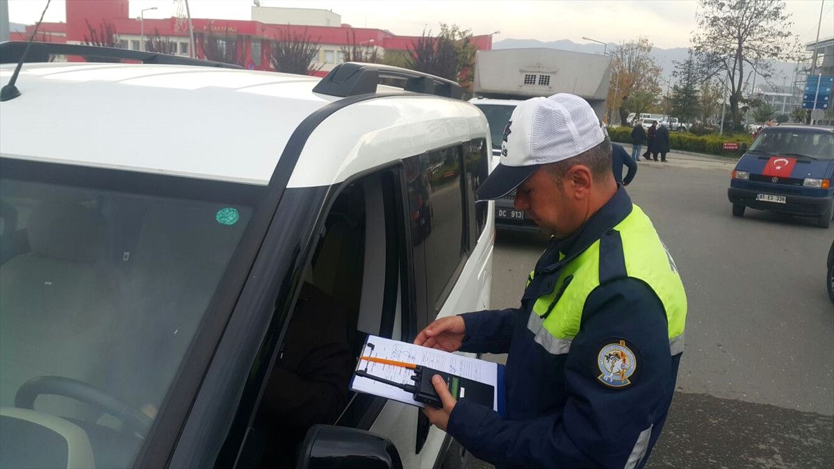 Düzce\'de Resmi Araç Denetimi