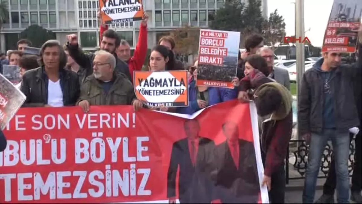 İbb Önünde Protesto