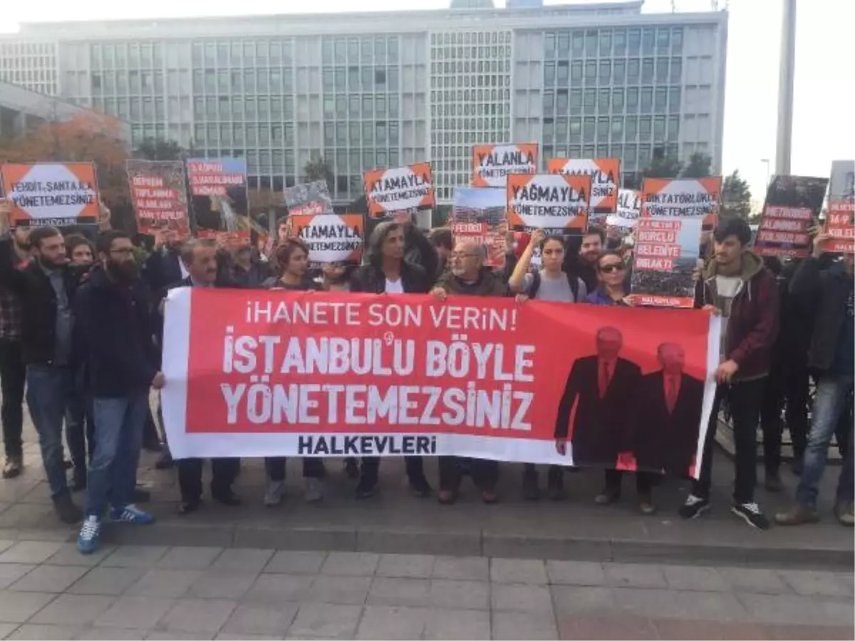 İbb Önünde Protesto