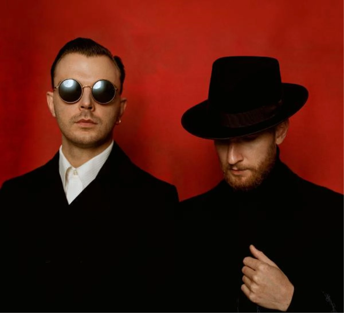 İngiliz Synth-pop İkilisi Hurts İstanbul\'a Geliyor