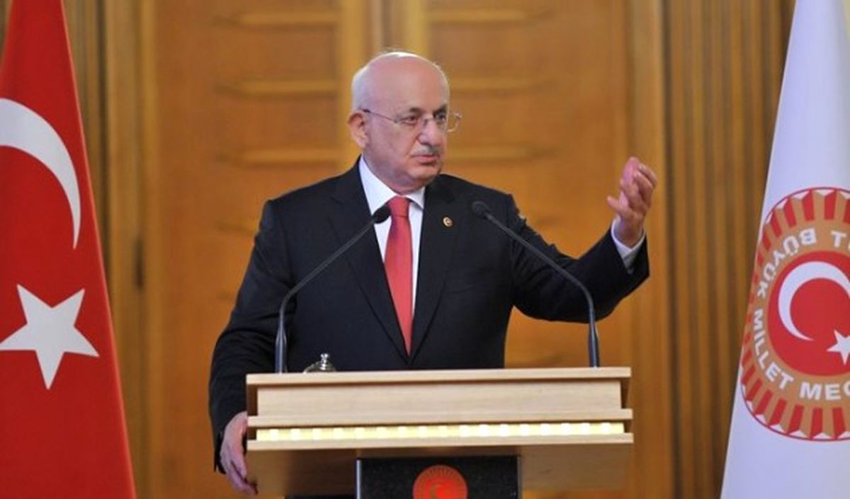 İsmail Kahraman, TBMM Başkanlığı İçin Adaylık Dilekçesini Sundu