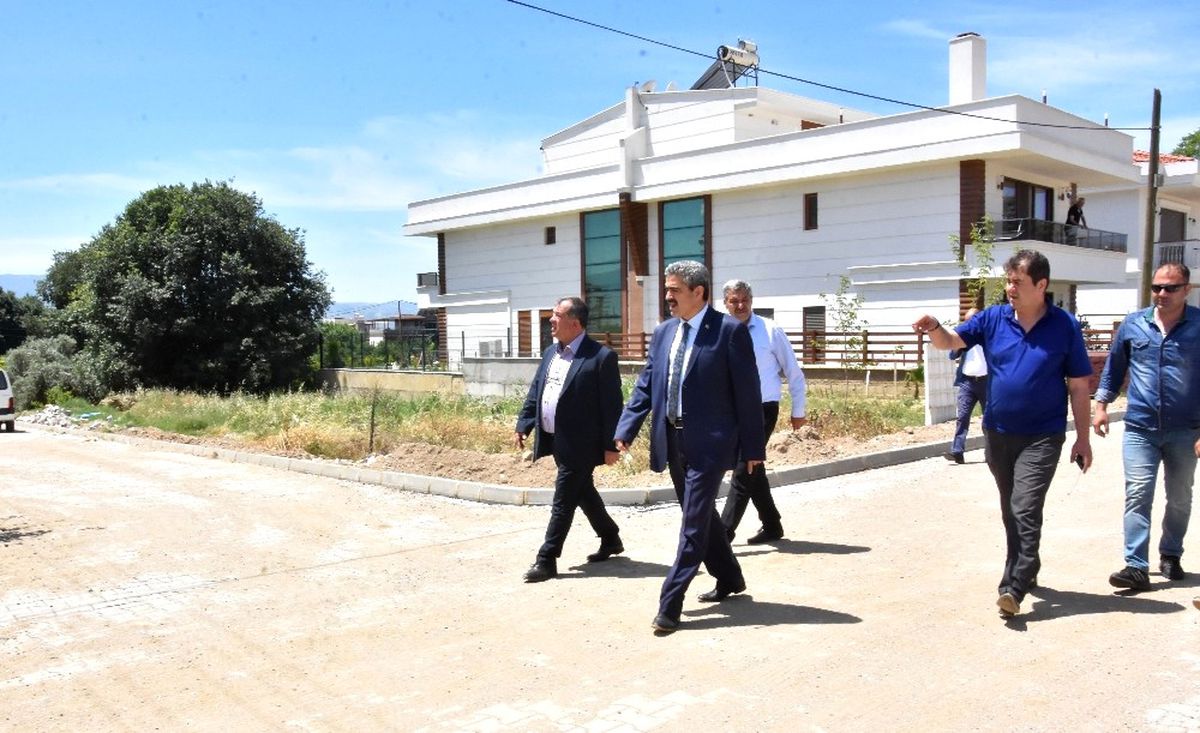 Nazilli\'de Yol Yapım Çalışmaları Devam Ediyor