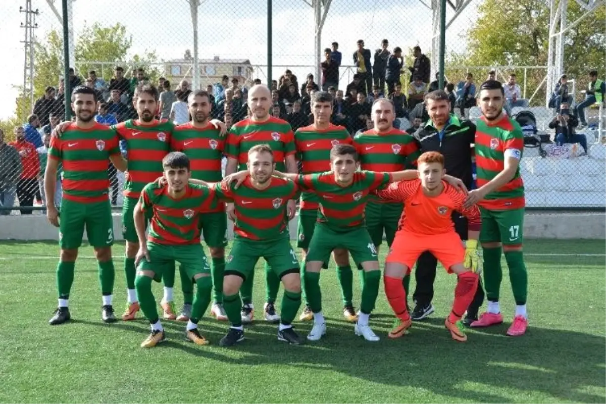 Pasur Belediyespor 3 Puanı 2 Golle Aldı