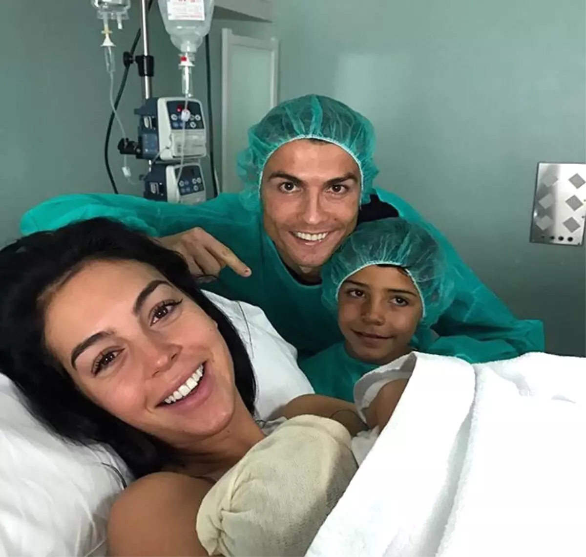 Ronaldo 4. Kez Baba Oldu