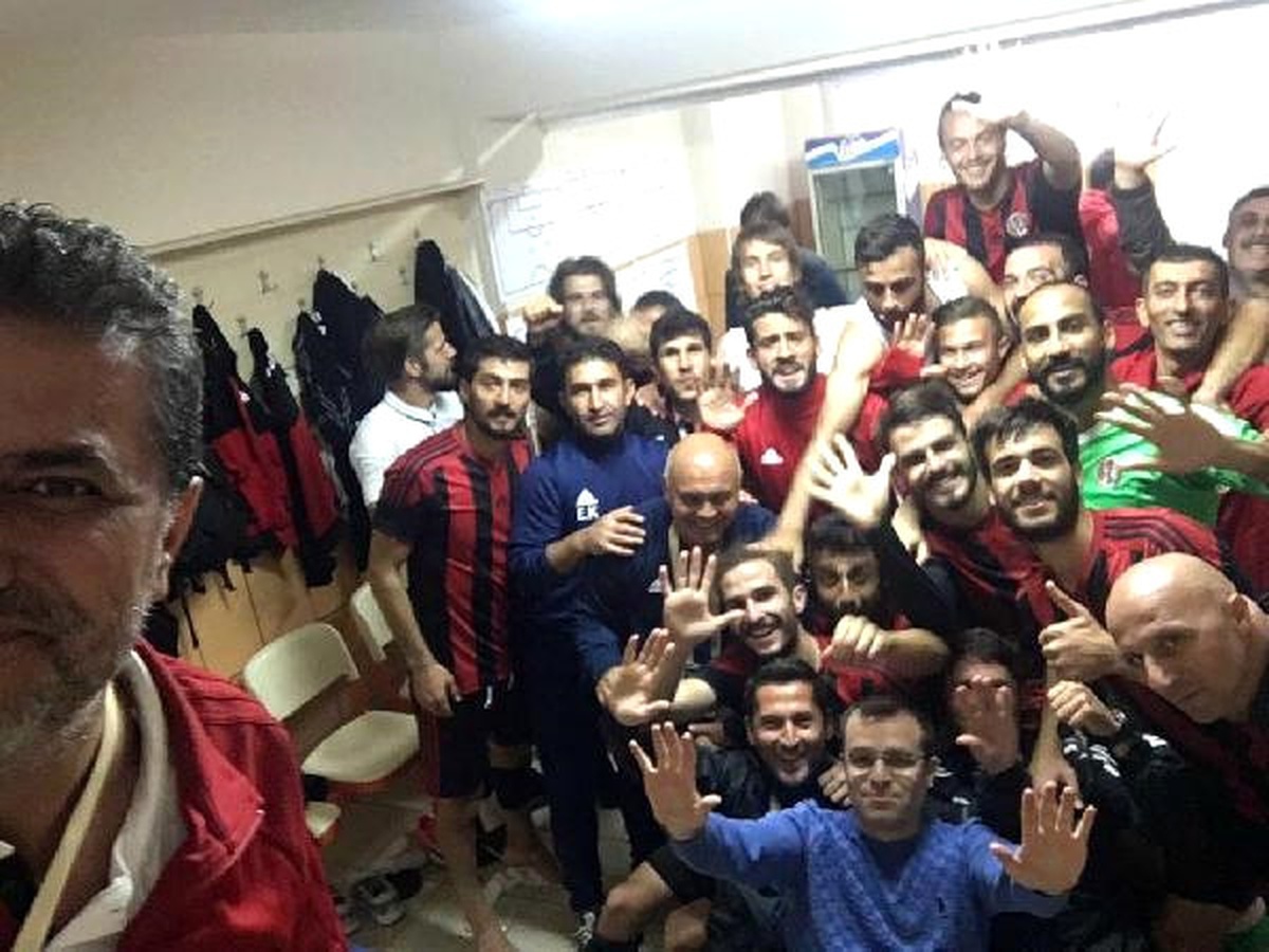 Turgutluspor\'da Liderlik Coşkusu