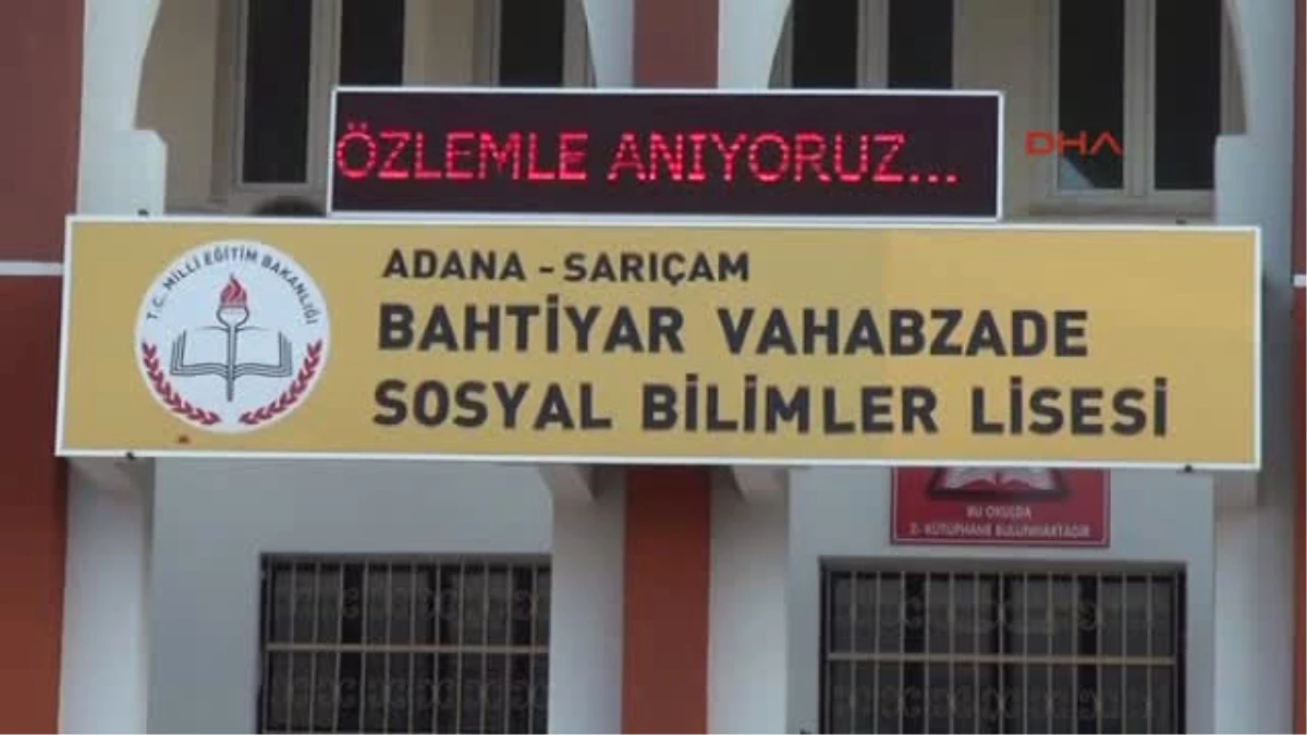 Adana \'Okul Müdürü 10 Kasım\'da Şarkı Eşliğinde Oynadı\' İddiası