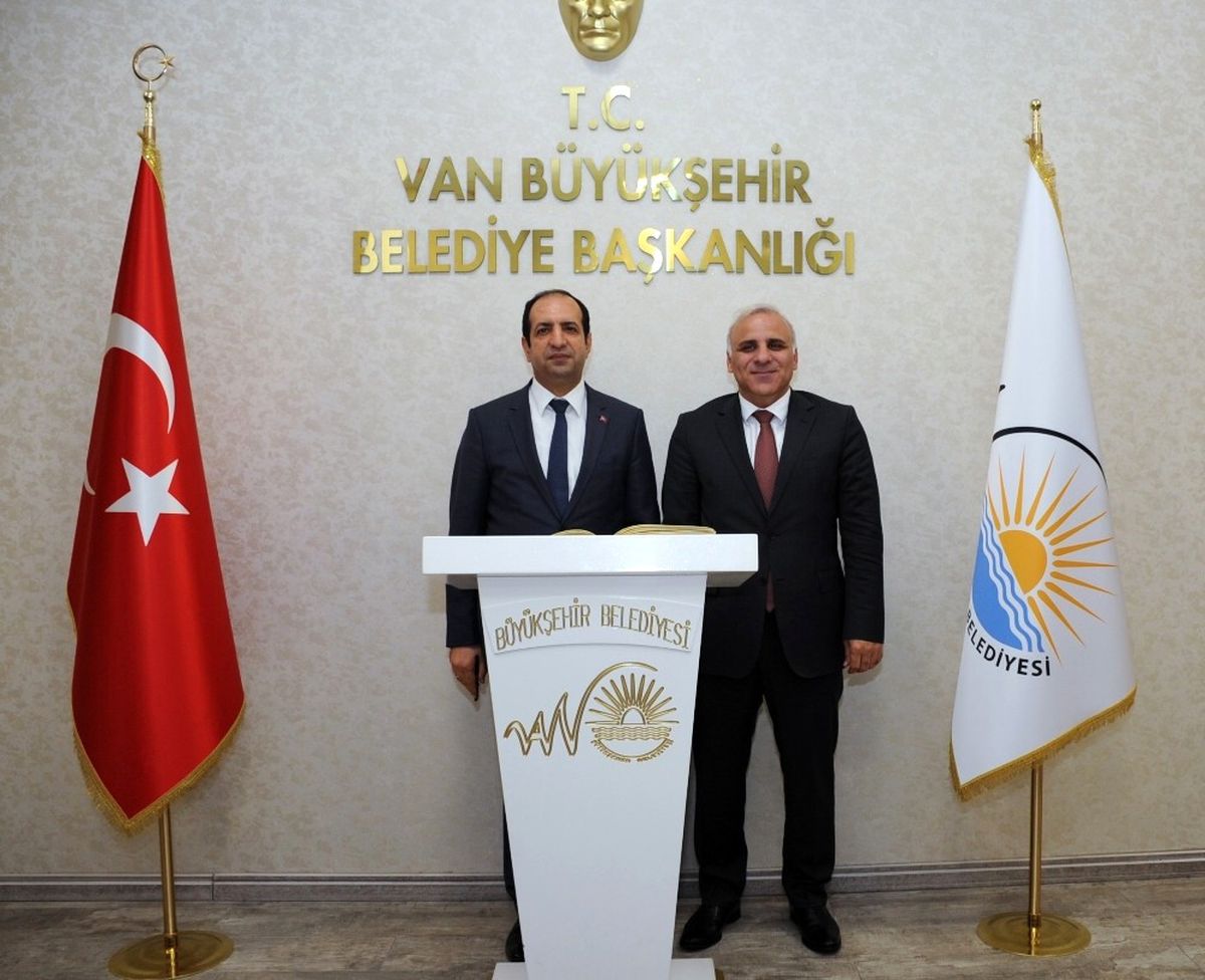 Bakan Yardımcısı Çiftci\'den Vali Zorluoğlu\'na Ziyaret