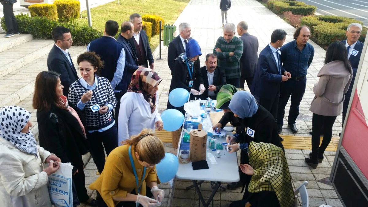 Belediye Çalışanlarına Şeker ve Tansiyon Ölçümü Yapıldı