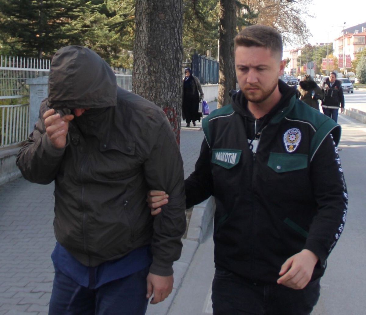 Bolu\'da Uyuşturucu Operasyonu: 2 Gözaltı