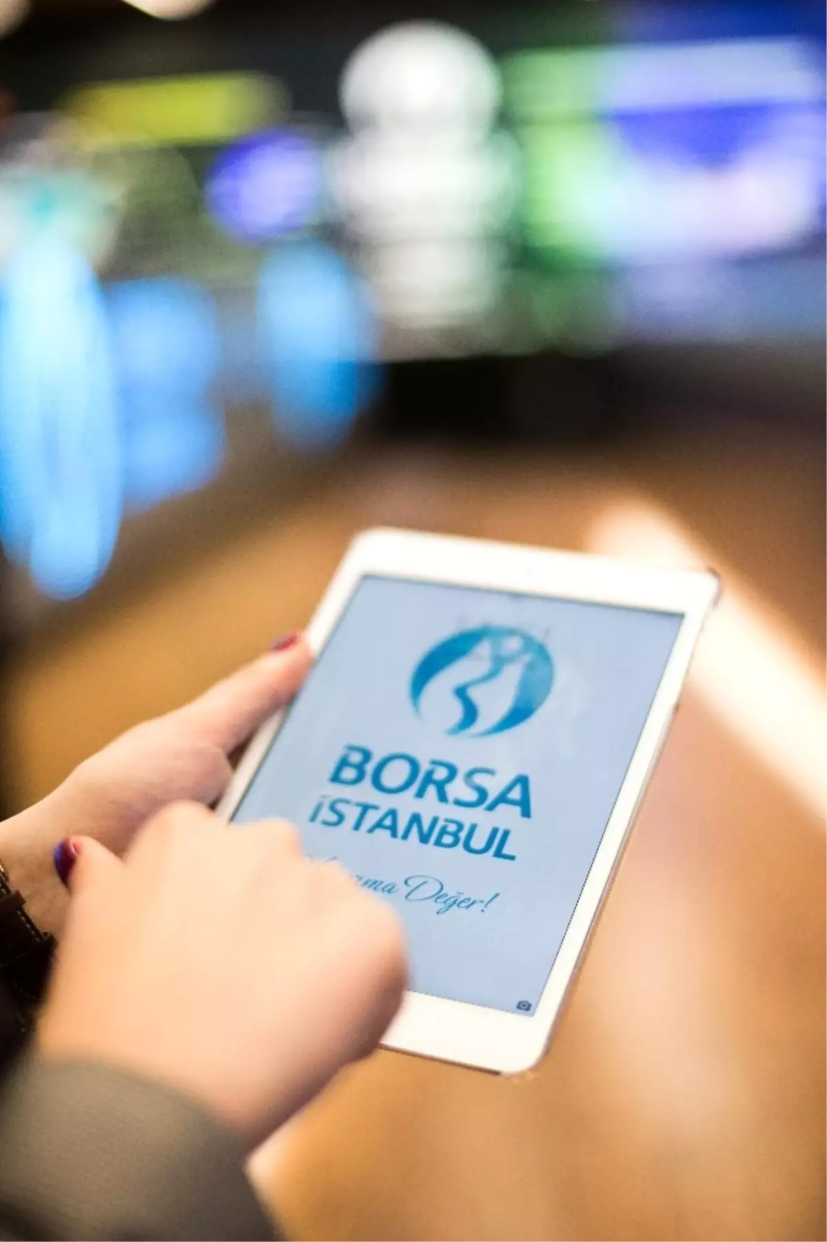 Borsa Güne Yatay Başladı