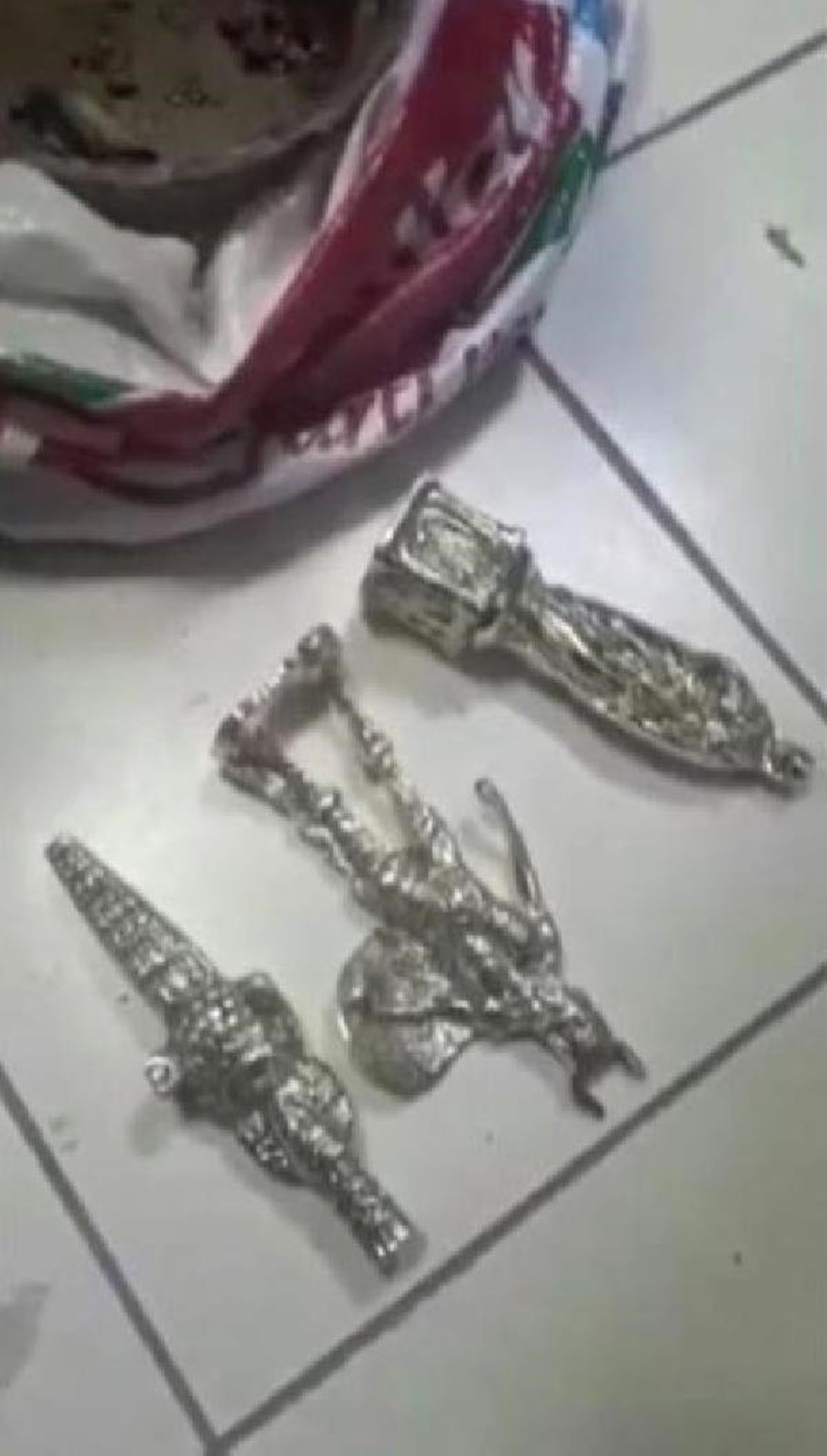 Define Yalanıyla Dolandırıcılığa 2 Gözaltı
