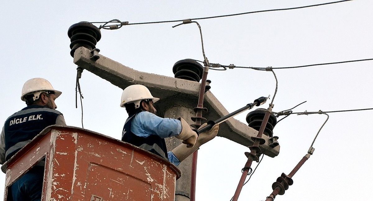 Dicle Elektrik, Yatırımlarıyla Ana Hat Arızalarını En Aza İndirdi