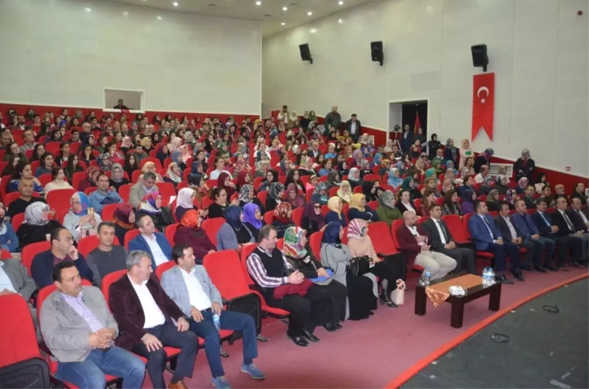 Fatsa\'da \'Duyguların Yönetimi\' Konferansı