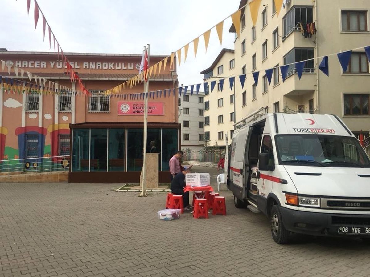 Fatsa\'da Öğrenci ve Velilerden Kan Bağışı