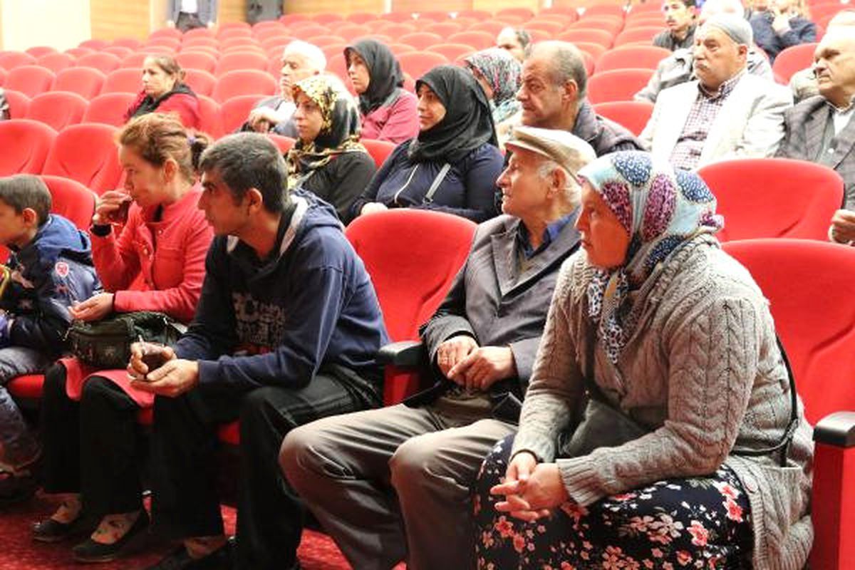 Halk Günü Toplantısında Bire Bir Görüşmeye Geçildi
