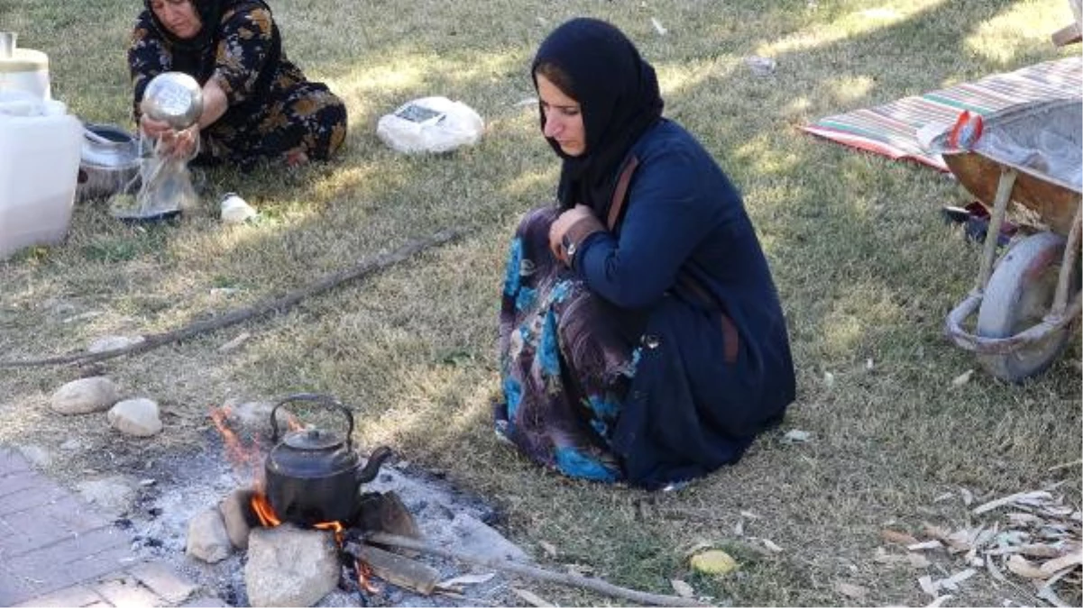 İranlı Depremzedeler Sıkıntılarını Dha\'ya Anlattı
