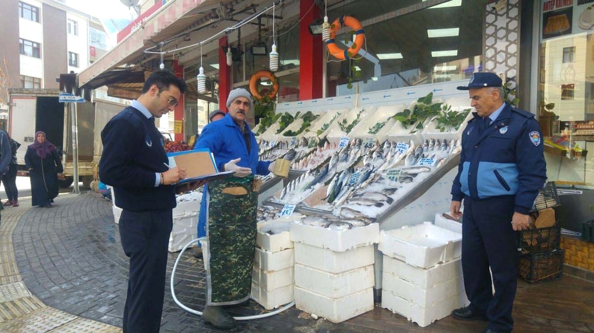 Kaldırım İşgaline Zabıta Kontrolü