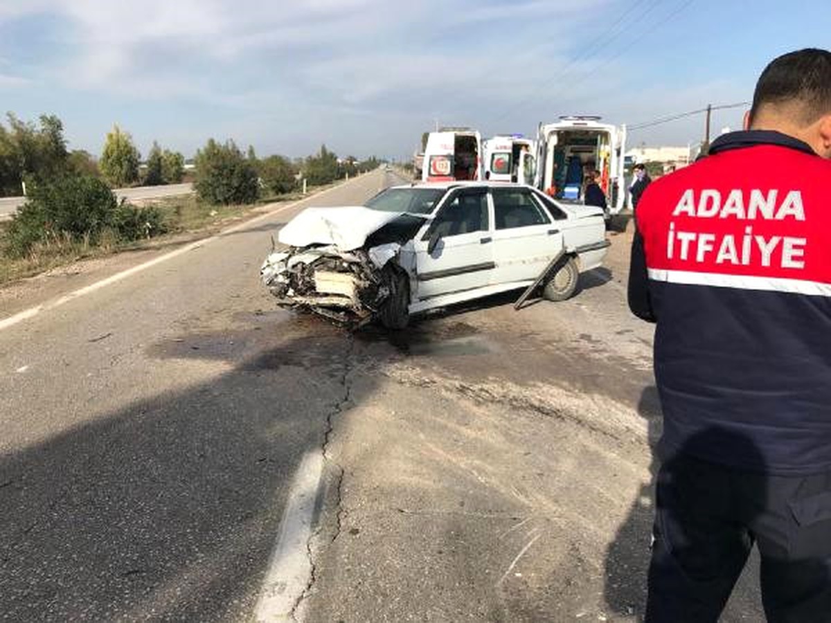 Kaza Yapan Otomobilden Kaçak Sigara Çıktı
