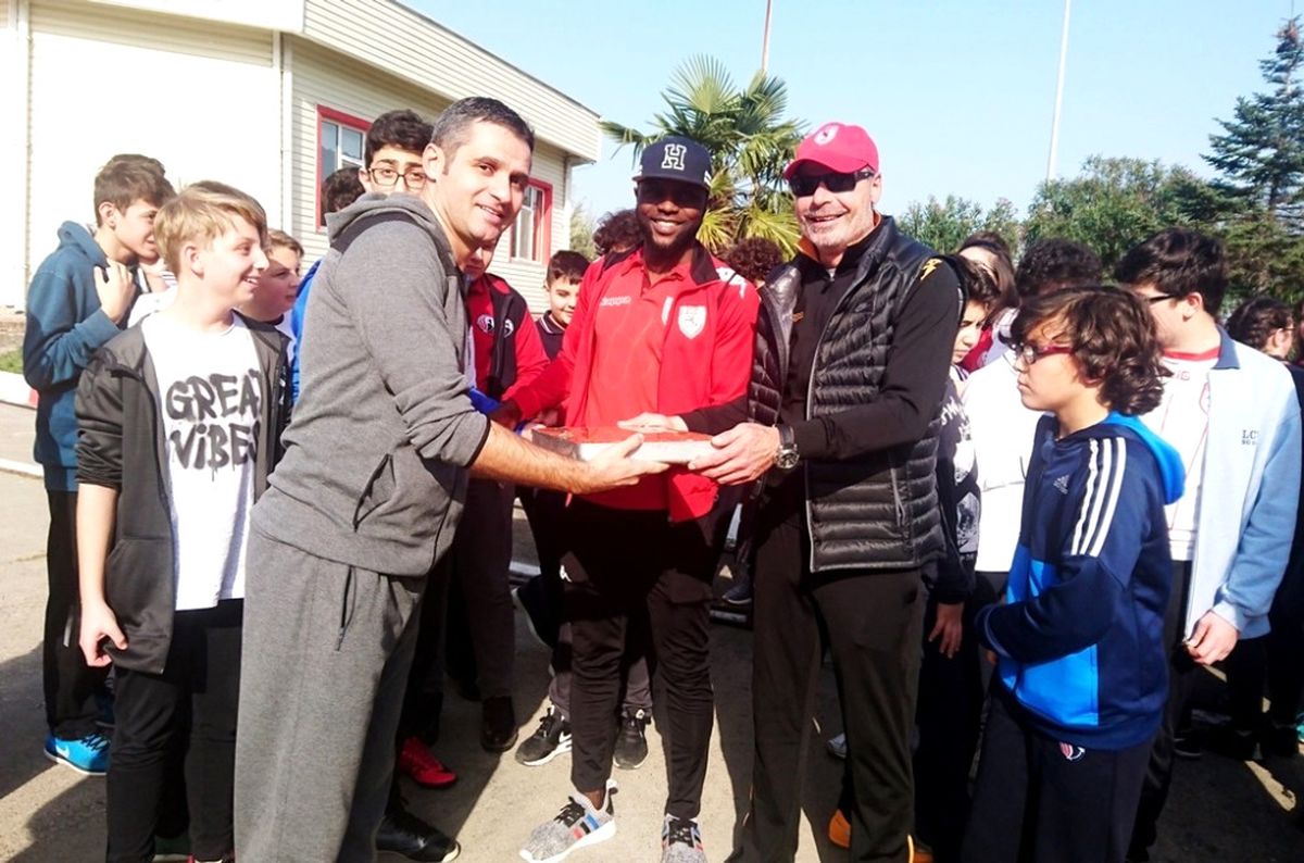 Öğrencilerinden Samsunspor\'a Moral