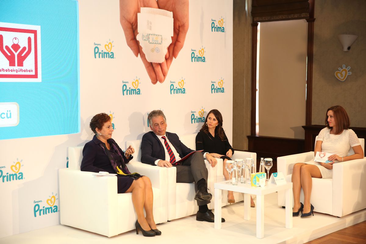 Prima\'dan Hastanelere Bağışlanan Türkiye\'nin En Küçük Bebek Bezi
