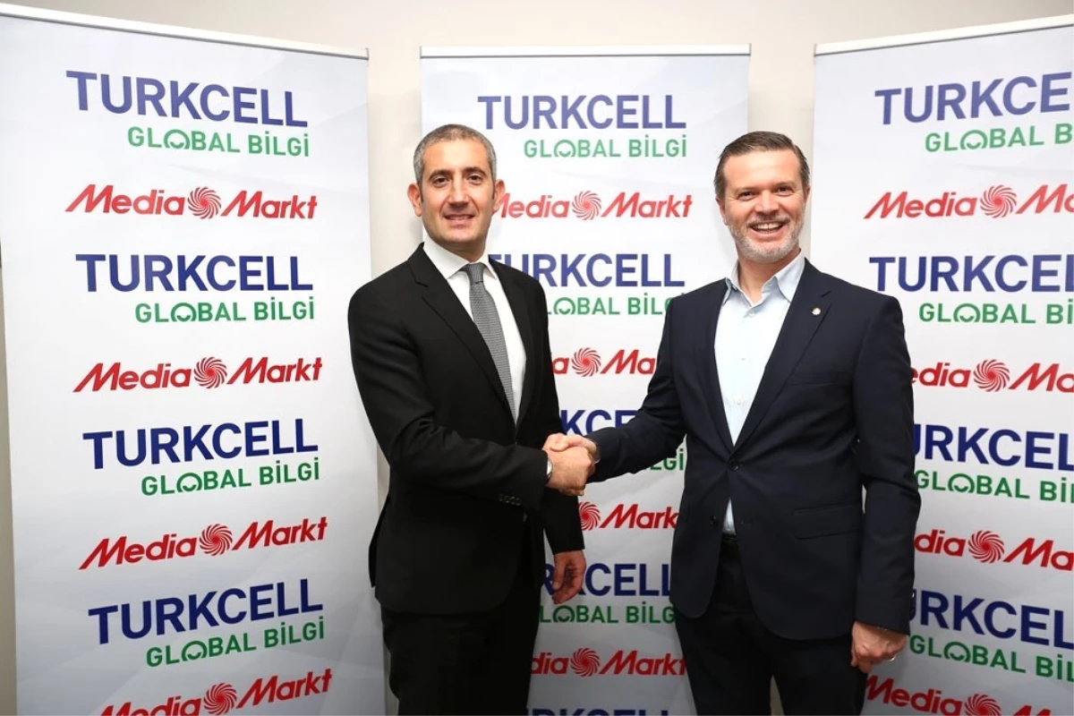 Turkcell Global Bilgi ve Mediamarkt, Edirne\'deki Gençlere İş İmkanı