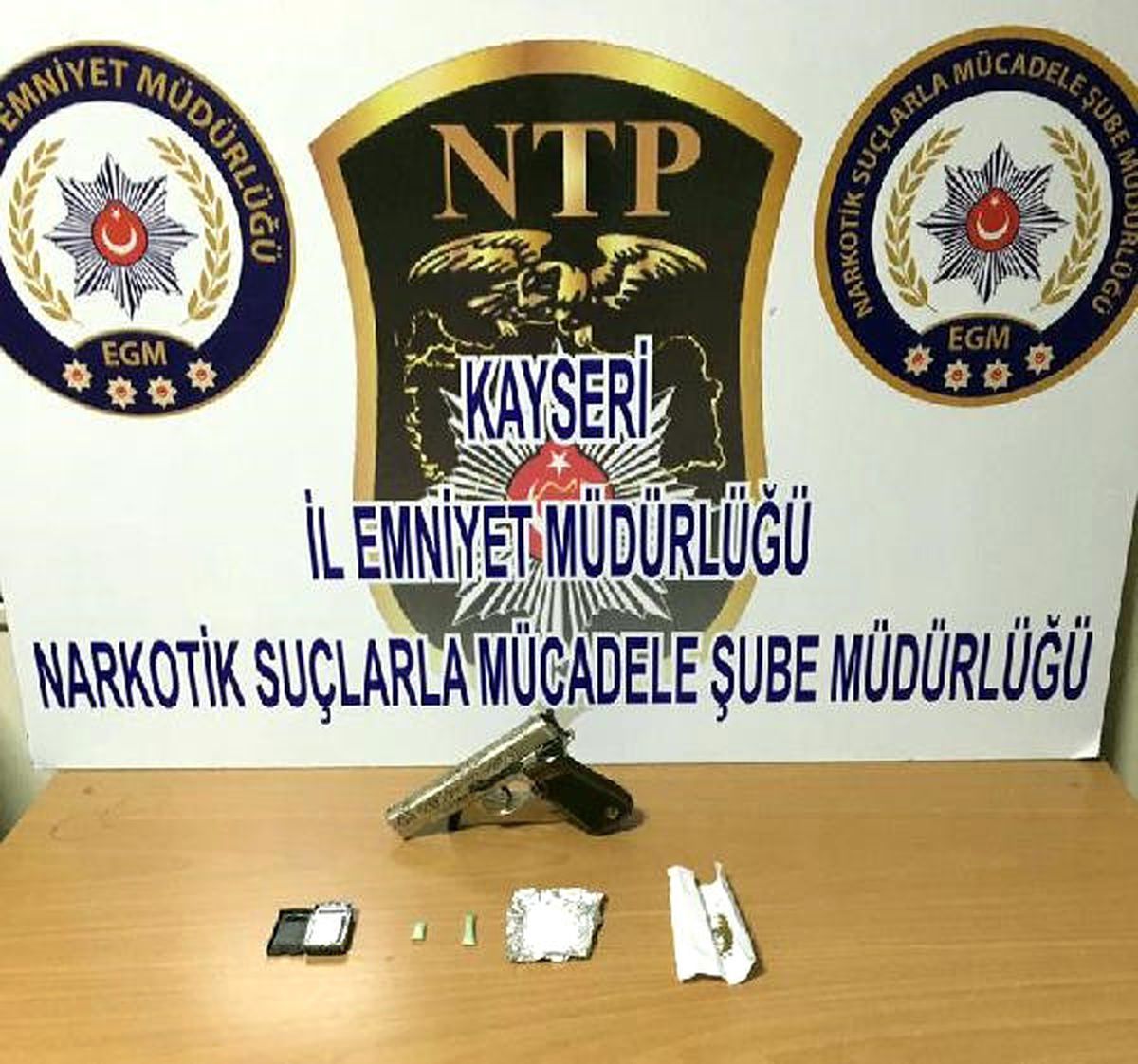 Uyuşturucu Operasyonunda 2 Gözaltı