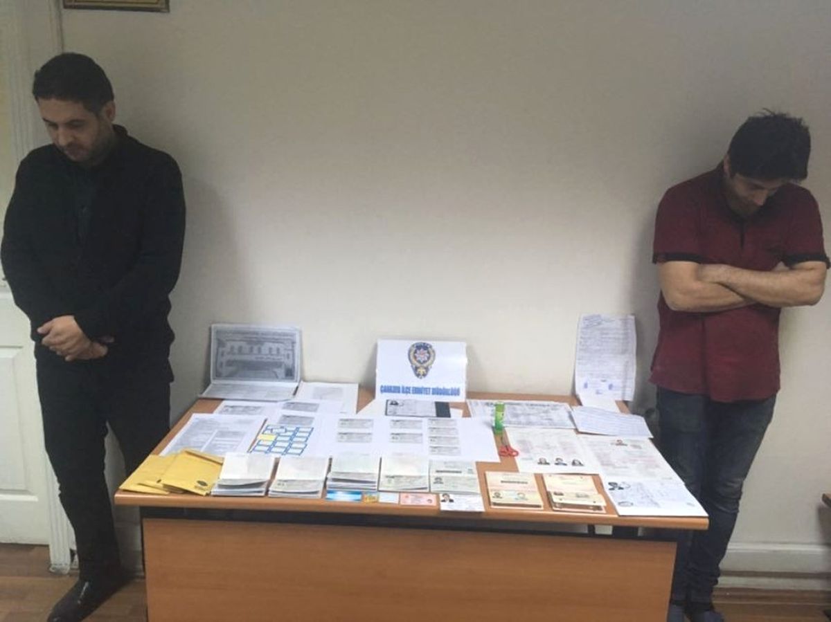 Vize Dolandırıcıları Yakalandı