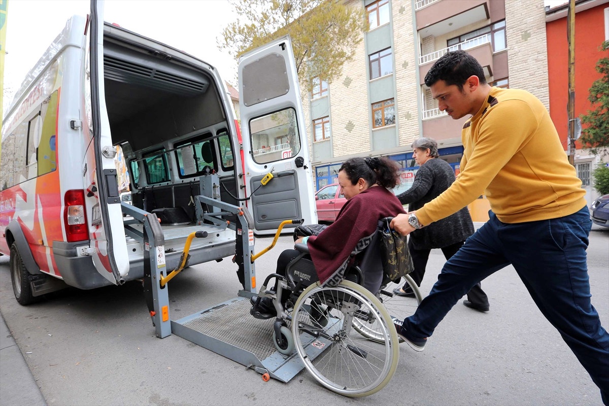Yenimahalle Belediyesinin Engellilere Danışmanlık Hizmeti
