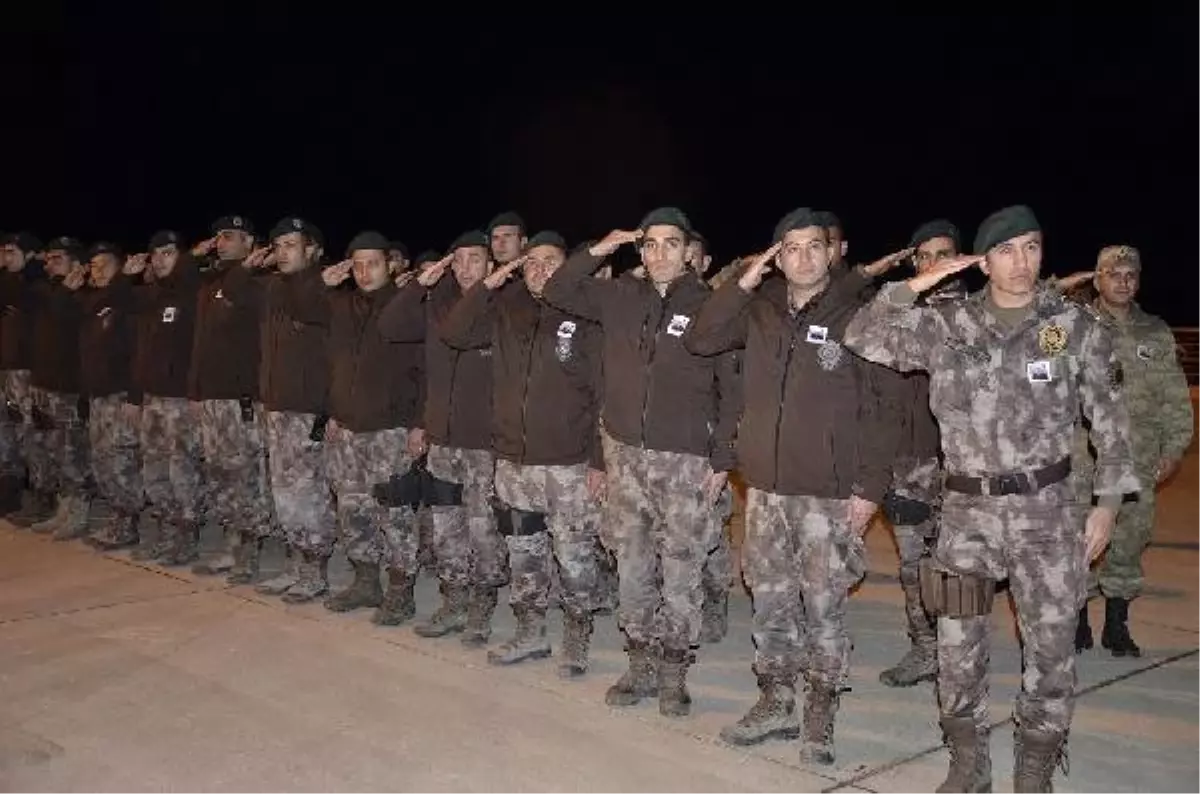 Ağrı\'da Çatışma: 1 Uzman Çavuş Şehit (3)