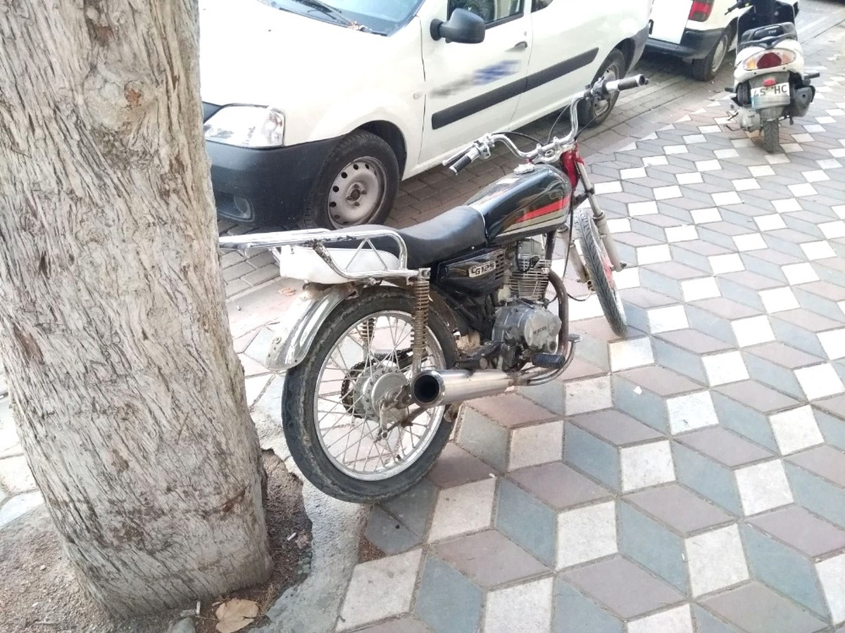 Akhisar\'da Uygunsuz Motosiklet Denetimi