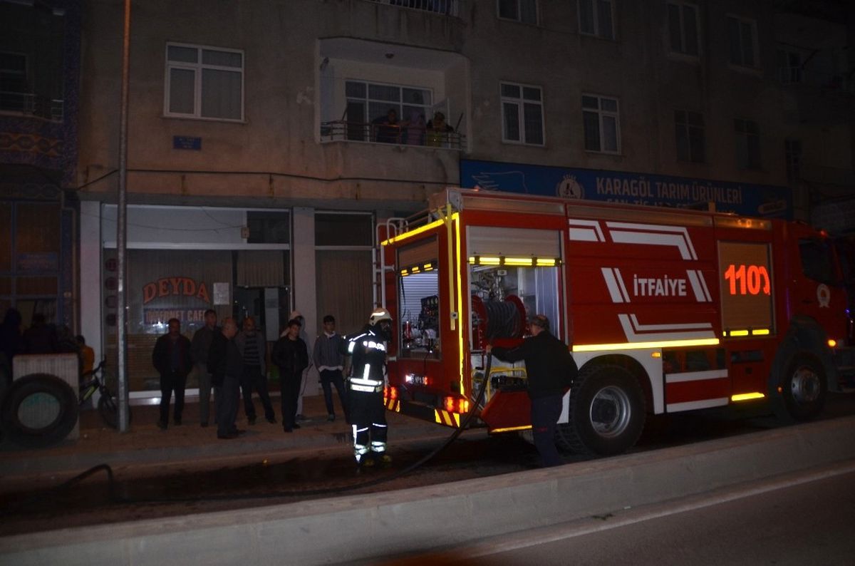 Apartman Odunluğunda Yangın