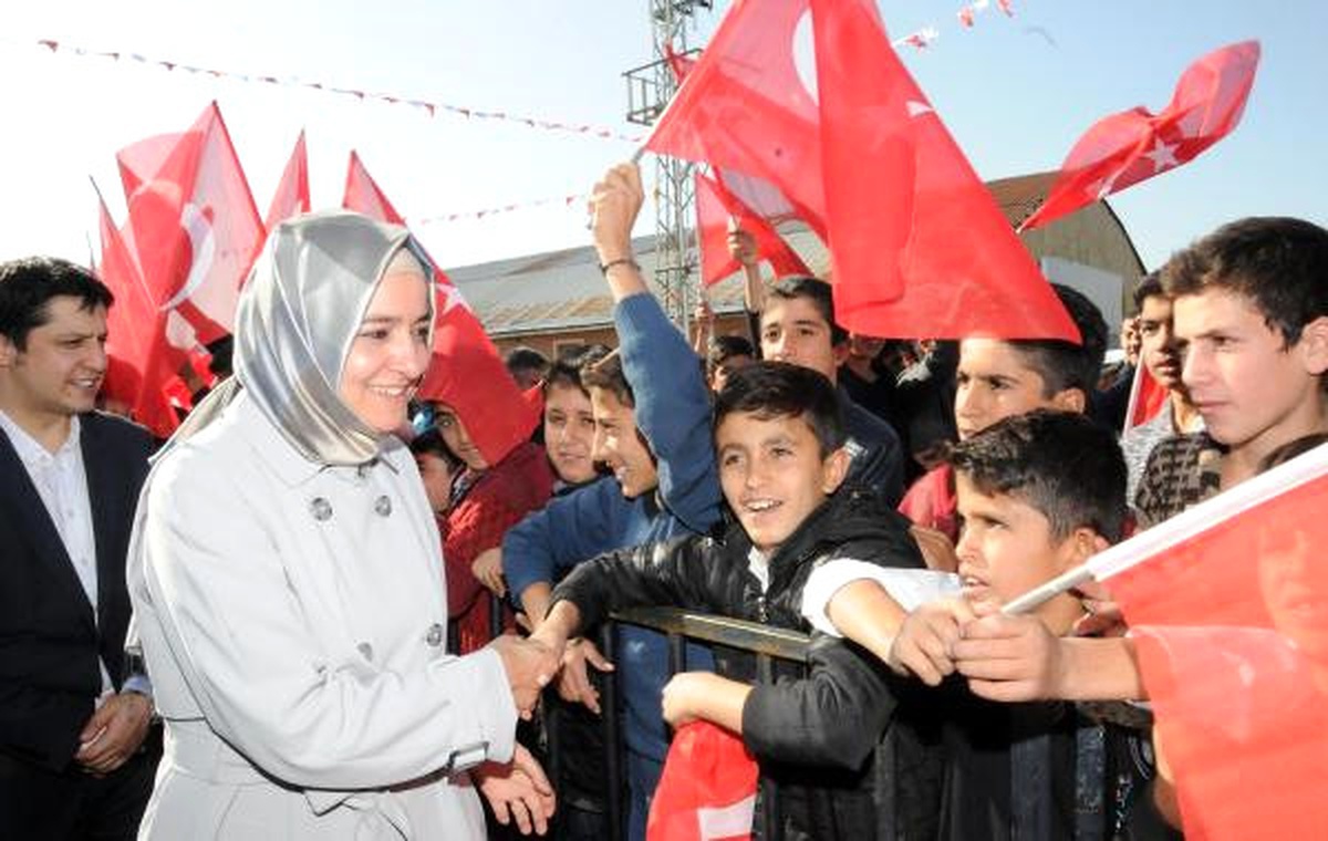 Bakan Kaya: Terörün Bölge İnsanına Verdiği Zararları Yok Etmeye Gayret Ediyoruz