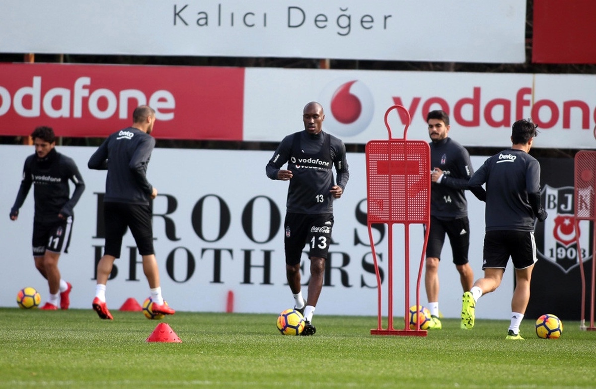 Beşiktaş Kondisyon ve Taktik Çalıştı