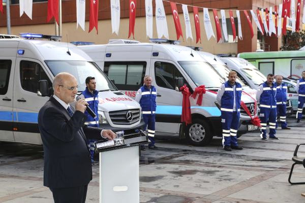 Beykoz Belediyesi 4 Hasta Nakil Ambulansını Hizmete Sundu