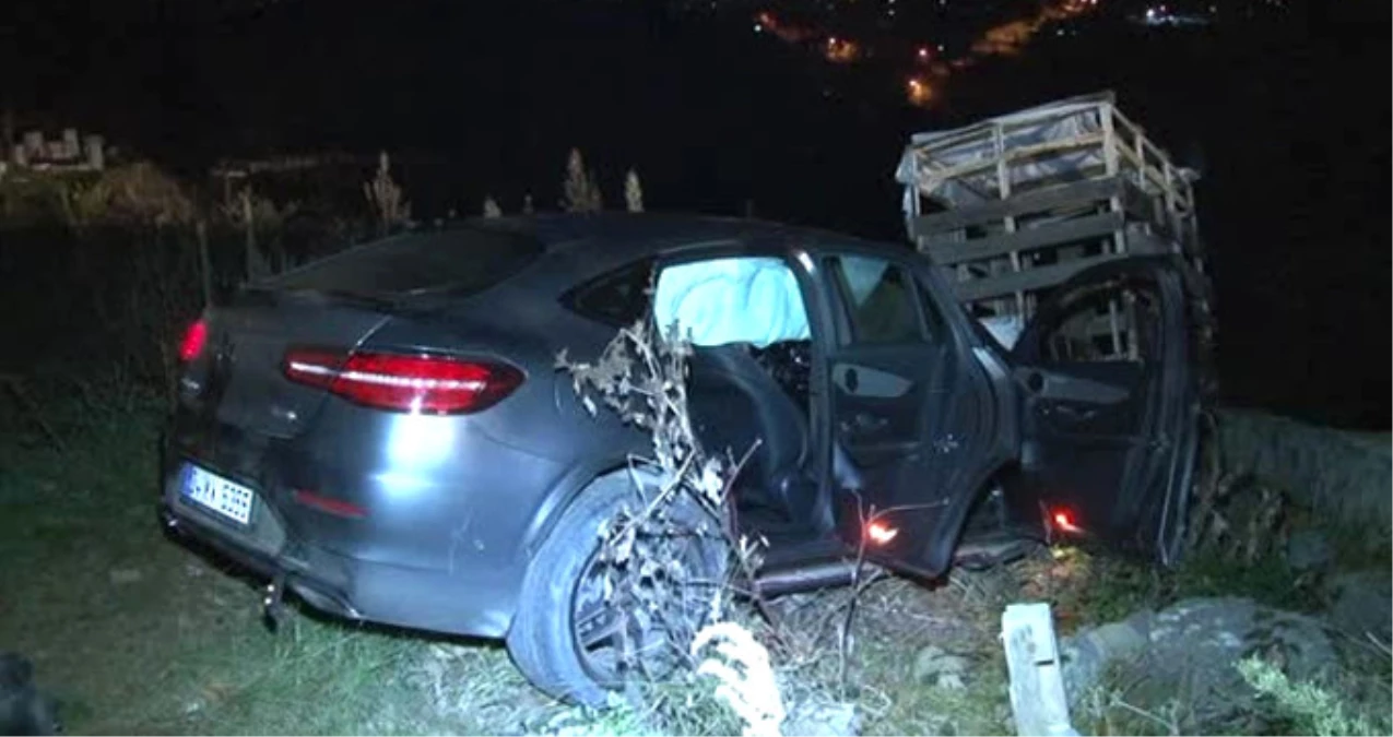Beykoz\'da Aracını Park Etmeye Çalışan Sürücü Uçuruma Düştü