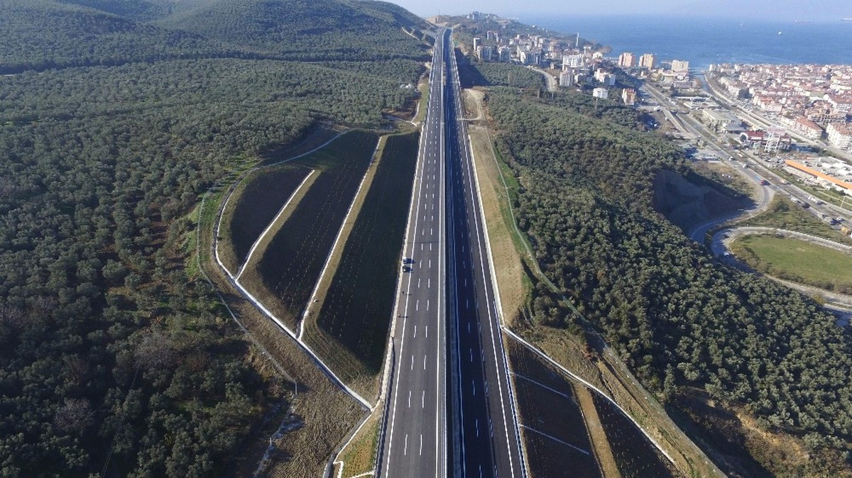 Bursa İzmir Otobanı 2018, Hızlı Tren 2019 Yılında Bitiyor