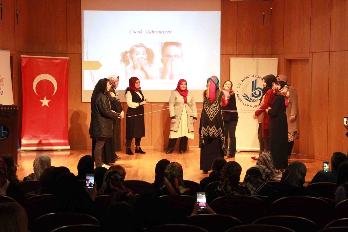 Çocuk İstismarına Karşı Kadınlar Eğitildi