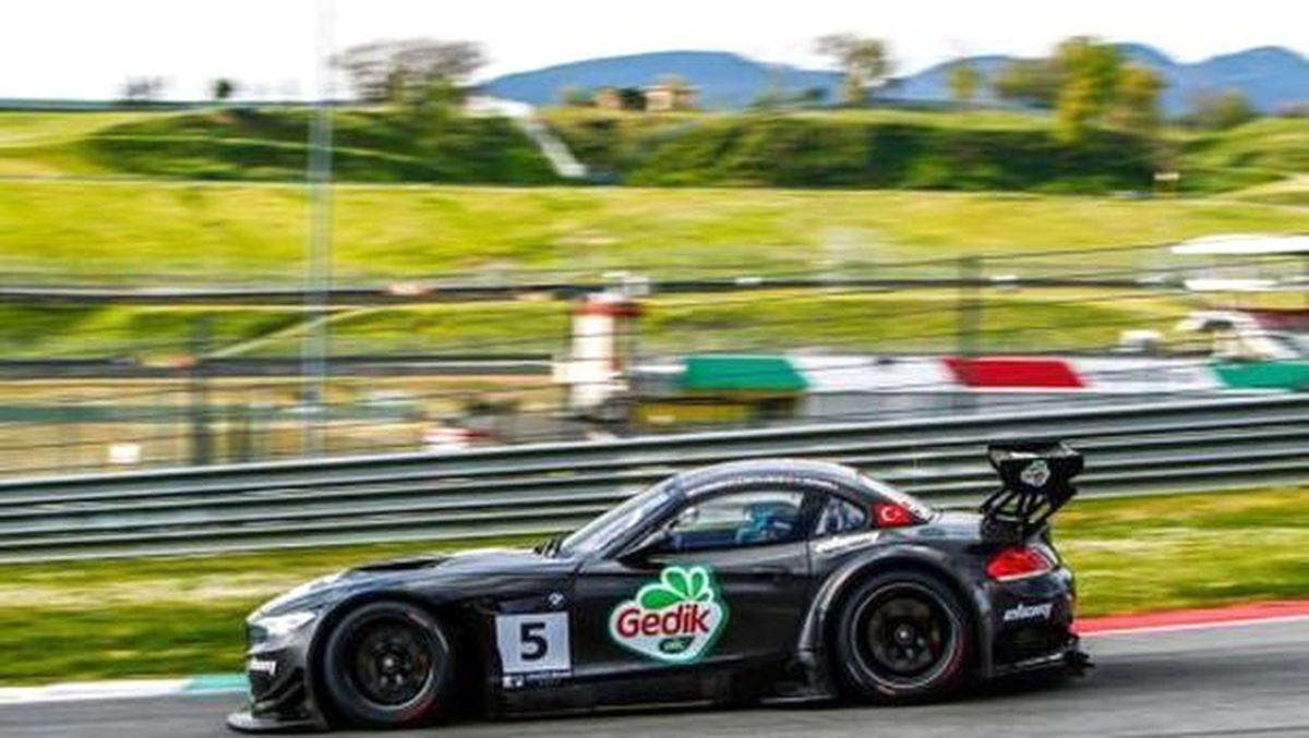 Ebam Gedik Motorsport, İtalya Endurance Champions Cup\'ta 2017 Sezonunun 2\'ncisi Oldu